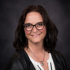 Annie-Fitzsimmons-web250px-Pose2