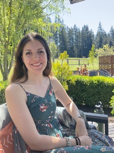Erin Paiz Neilon Headshot