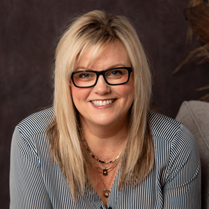 Heather-Renner-Headshot-crop Heather-Renner-Headshot-crop