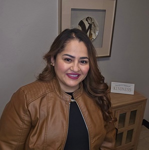 Noemi Sanchez Noemi Sanchez